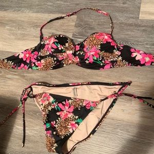 Victoria’s Secret Bikini